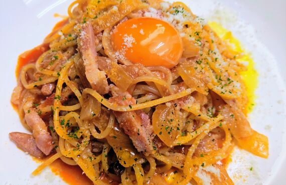 浦和にあるイタリアンレストランアニマロッサでレッズ飯が食べたれる